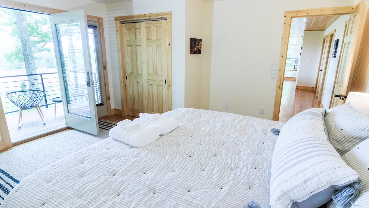 Photo of Bedroom in Centre Hall