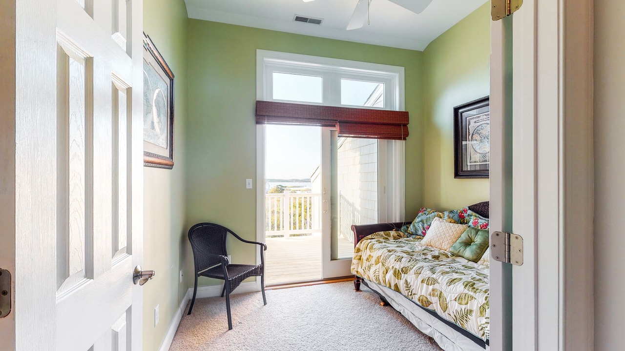 Photo of Bedroom in Fenwick Island