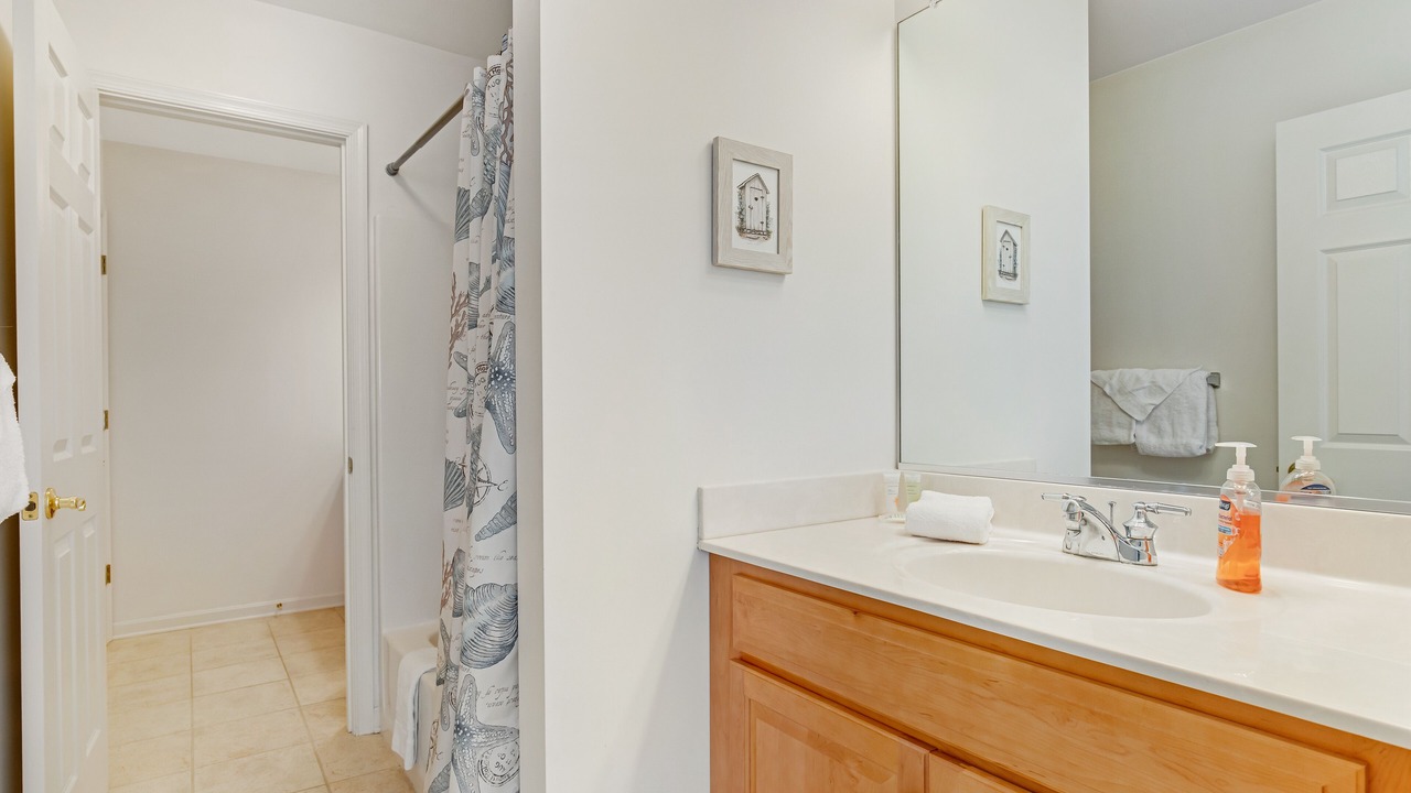 Photo of Bathroom in Ocean View