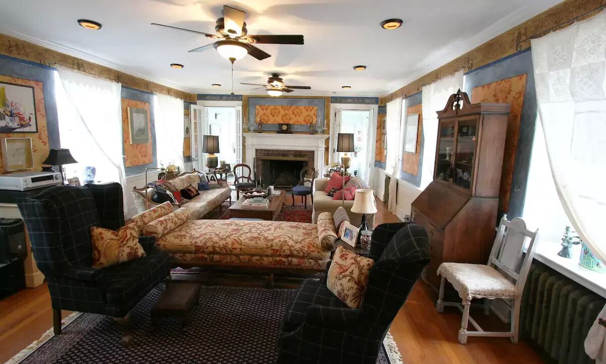 Photo of Livingroom in Gulph Mills