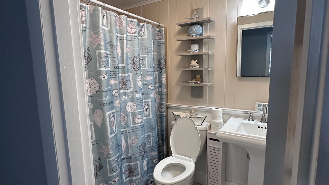 Photo of Bathroom in Barnegat Light