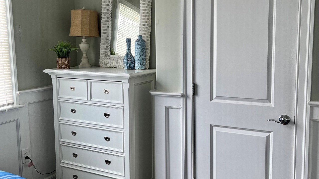 Photo of Bedroom in Avalon