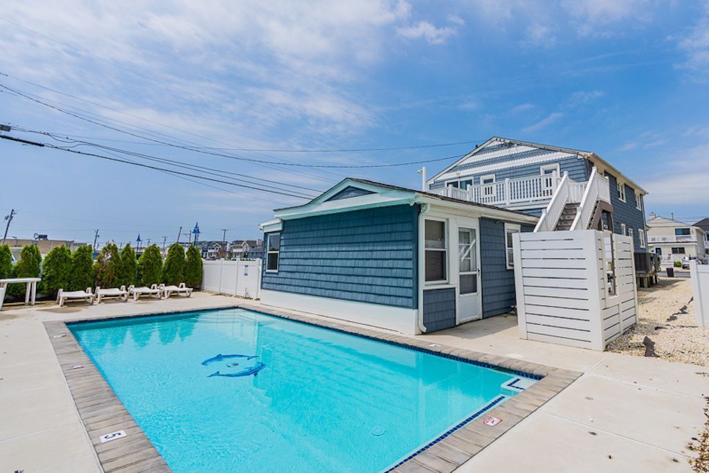 Photo of Outdoor in Avalon