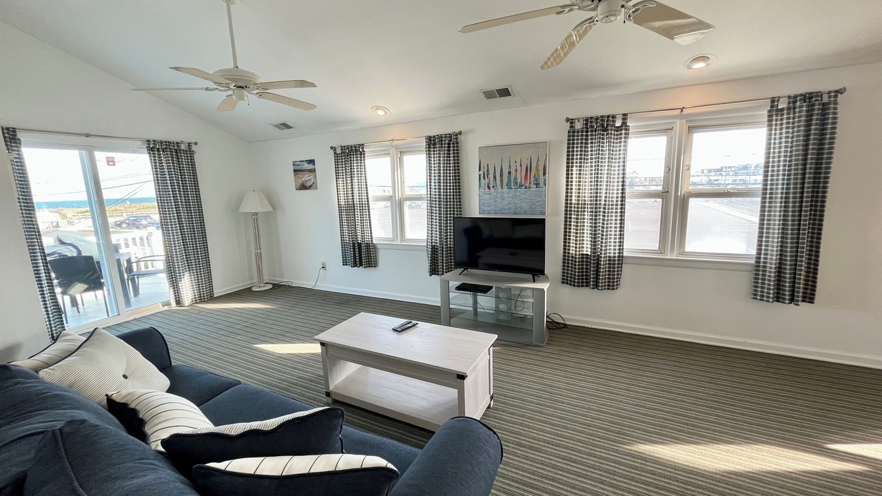 Photo of Livingroom in Avalon