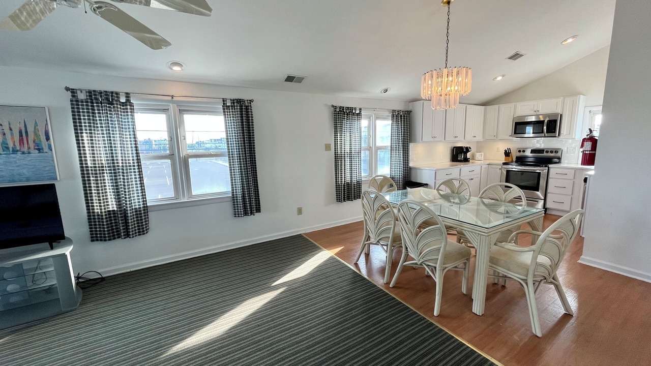 Photo of Bedroom in Avalon