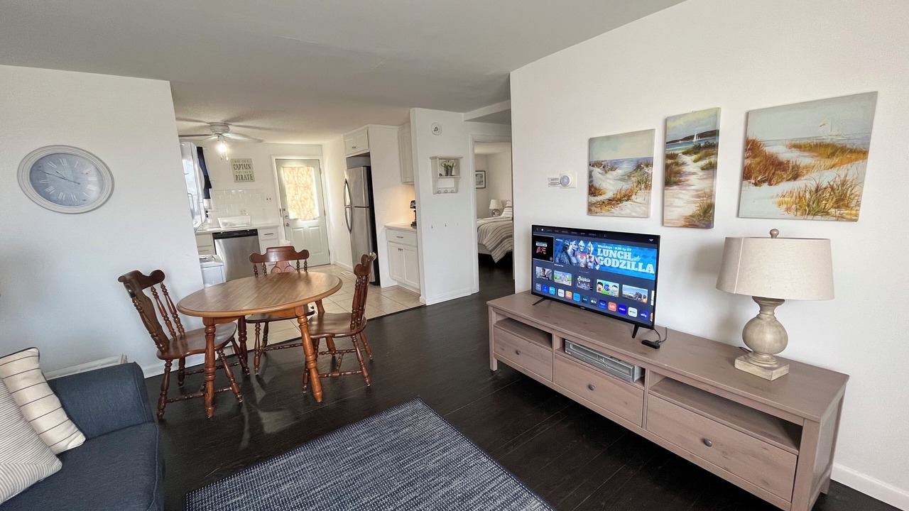 Photo of Bedroom in Avalon
