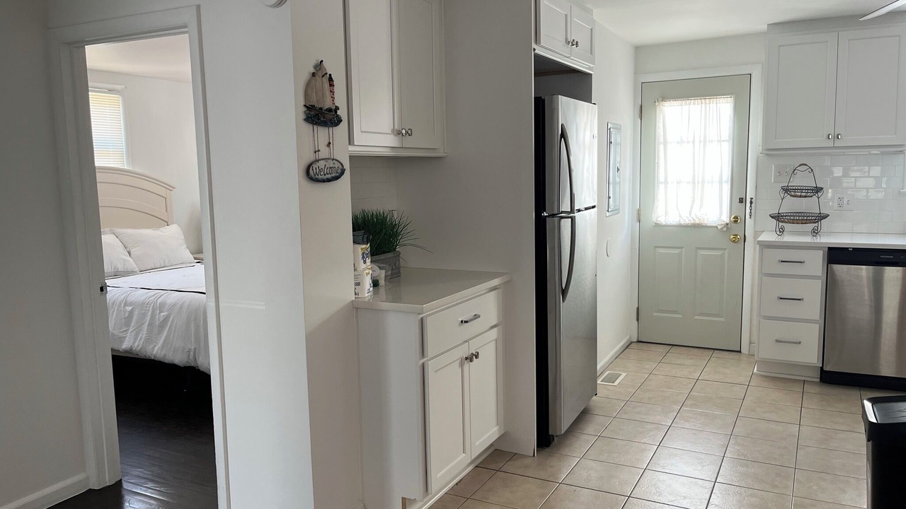 Photo of Bedroom in Avalon