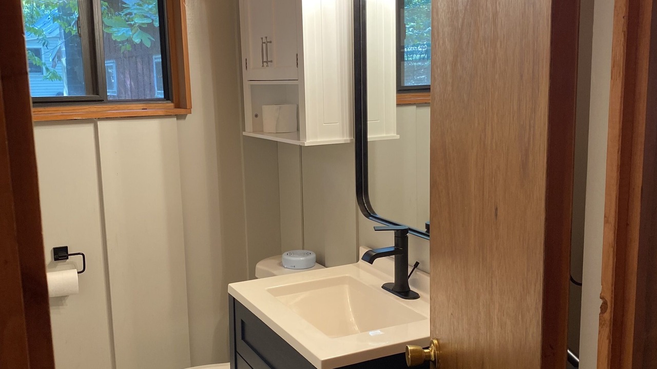 Photo of Bathroom in Lake Harmony Estates