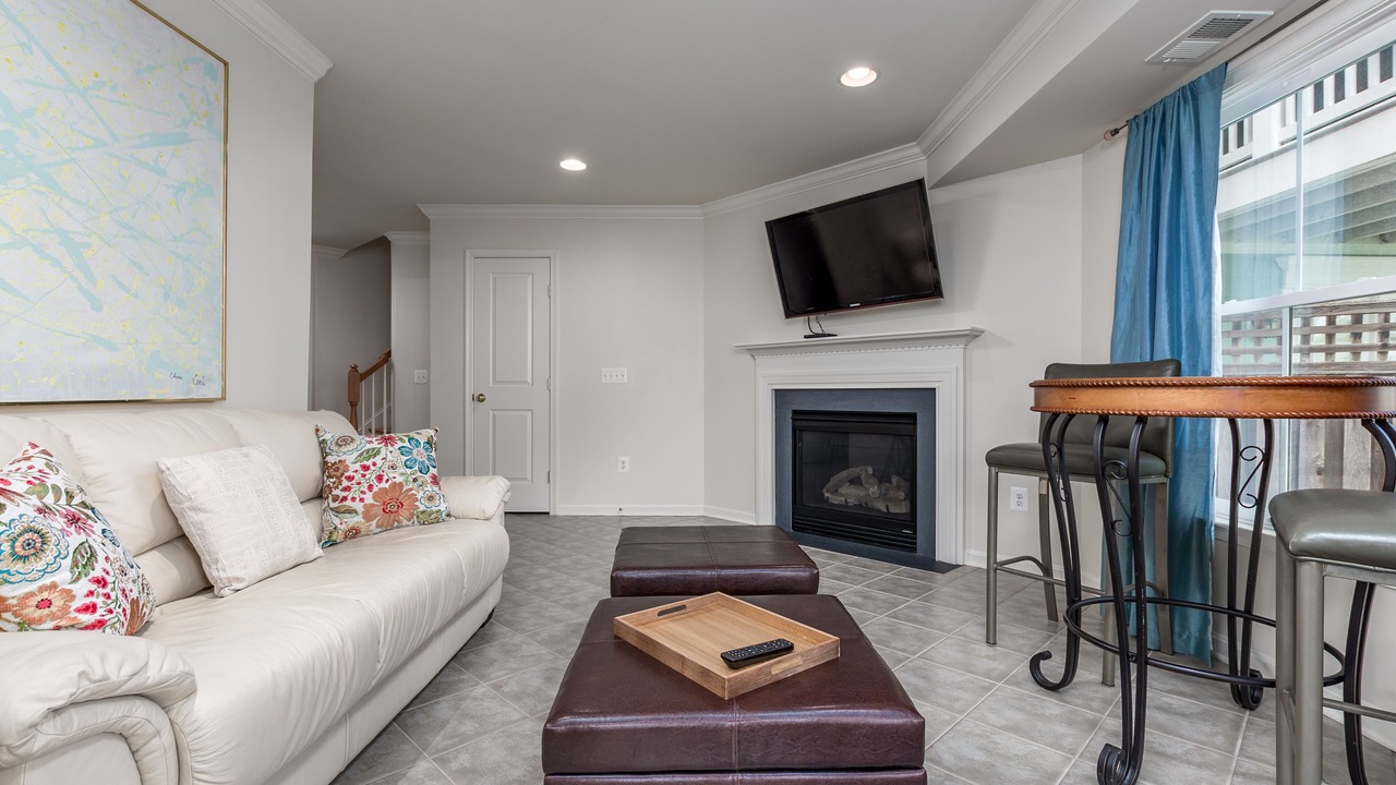 Photo of Livingroom in Long Neck