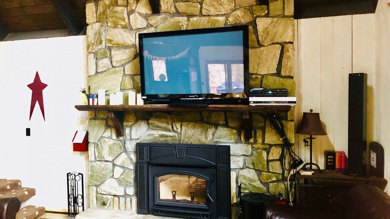 Photo of Livingroom in Pocono Pines