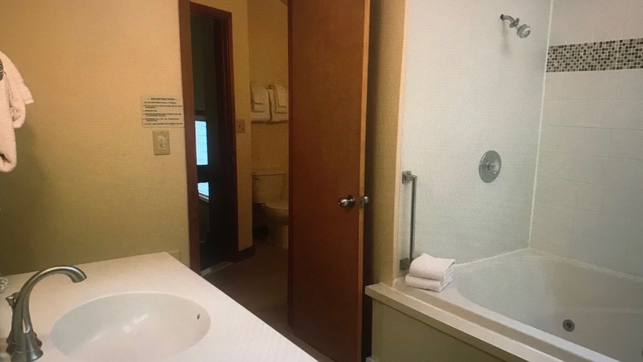 Photo of Bathroom in Shawnee On Delaware