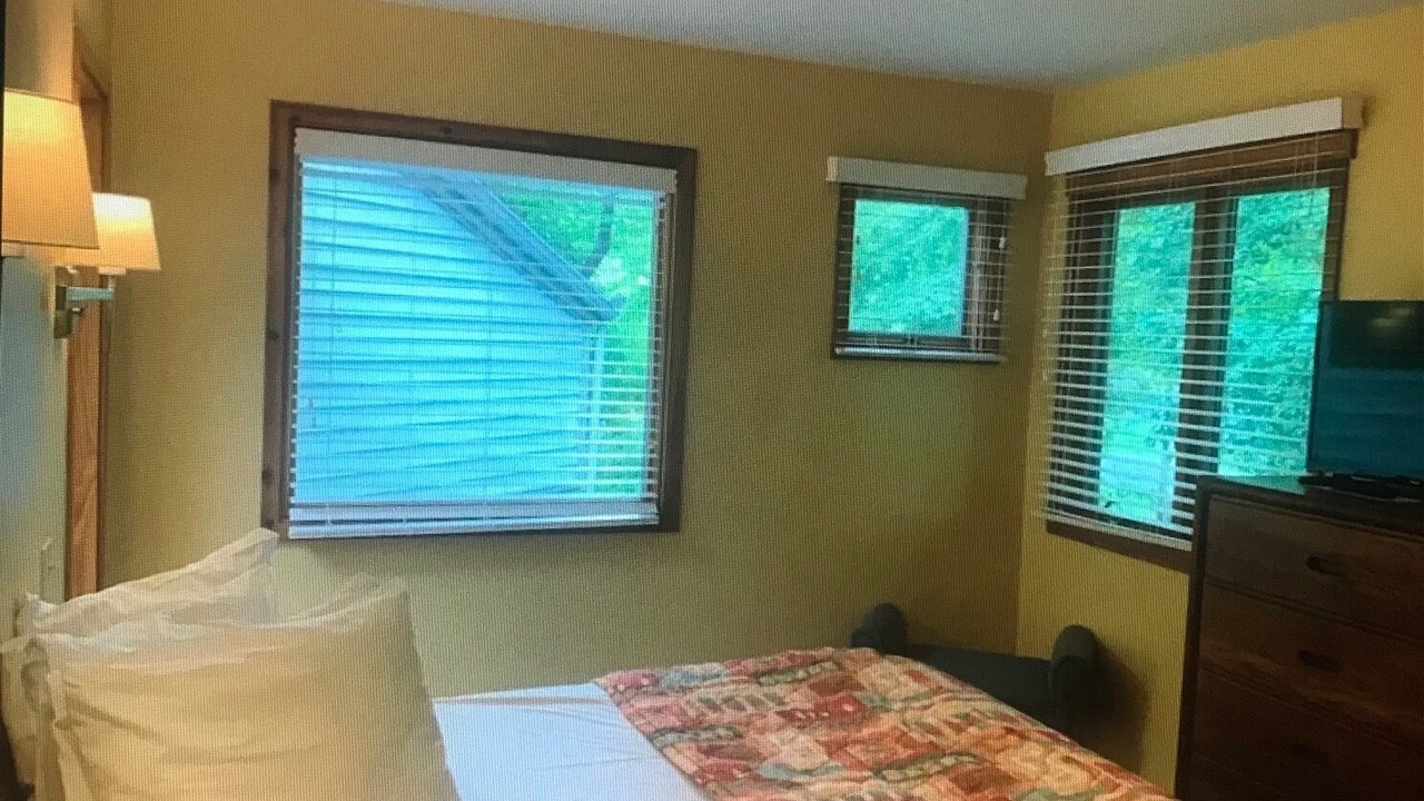 Photo of Bedroom in Shawnee On Delaware