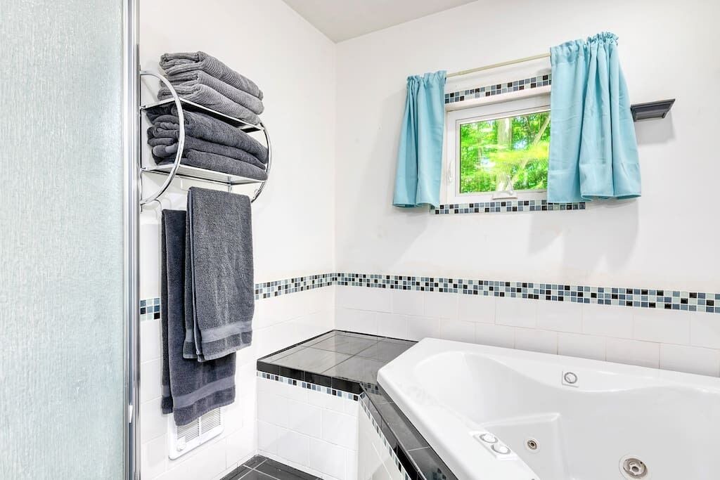 Photo of Bathroom in Lake Ariel