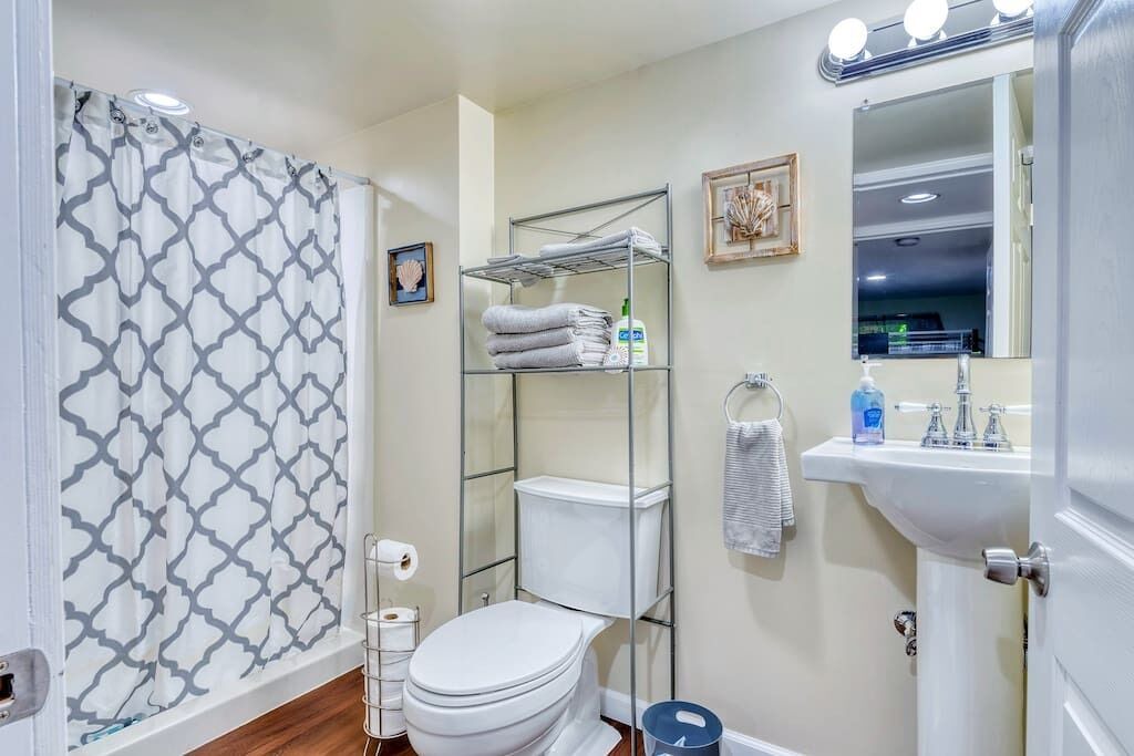 Photo of Bathroom in Lake Ariel