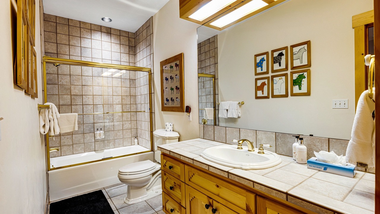 Photo of Bathroom in Granite Ridge