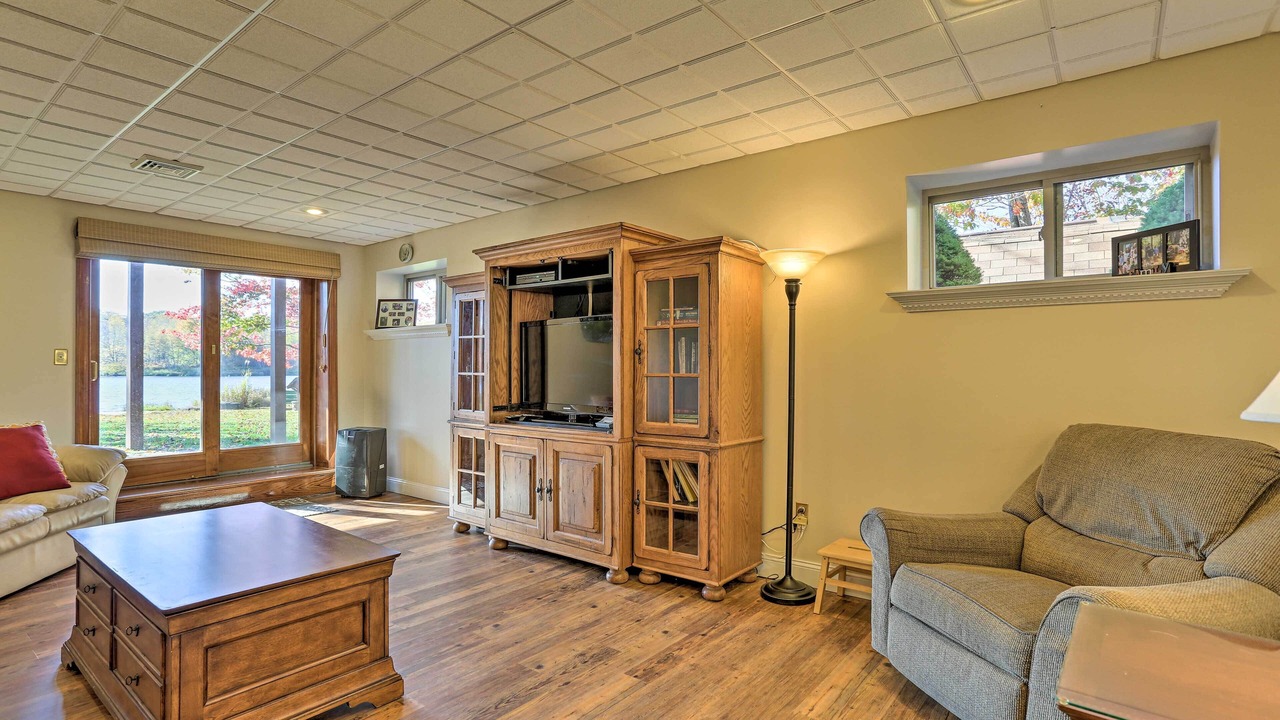 Photo of Bedroom in Locust Lake Village