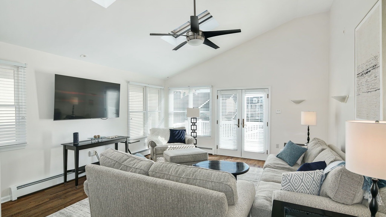 Photo of Bedroom in Gardens