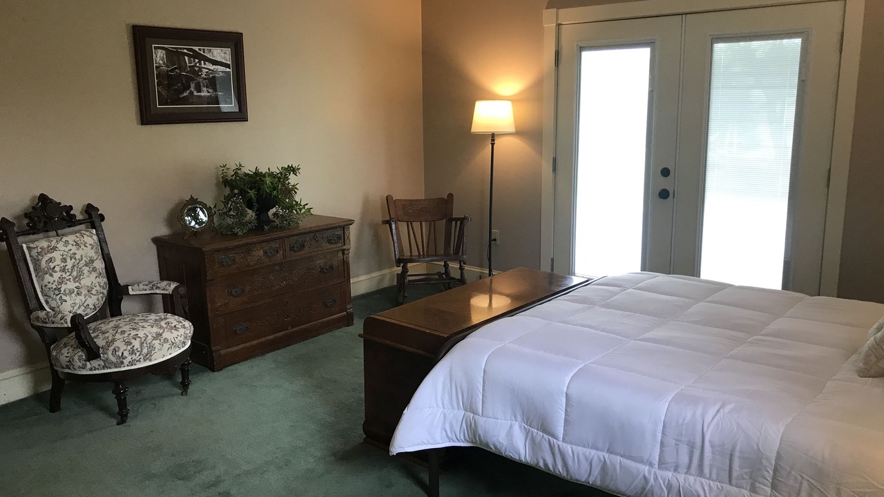 Photo of Bedroom in Boalsburg