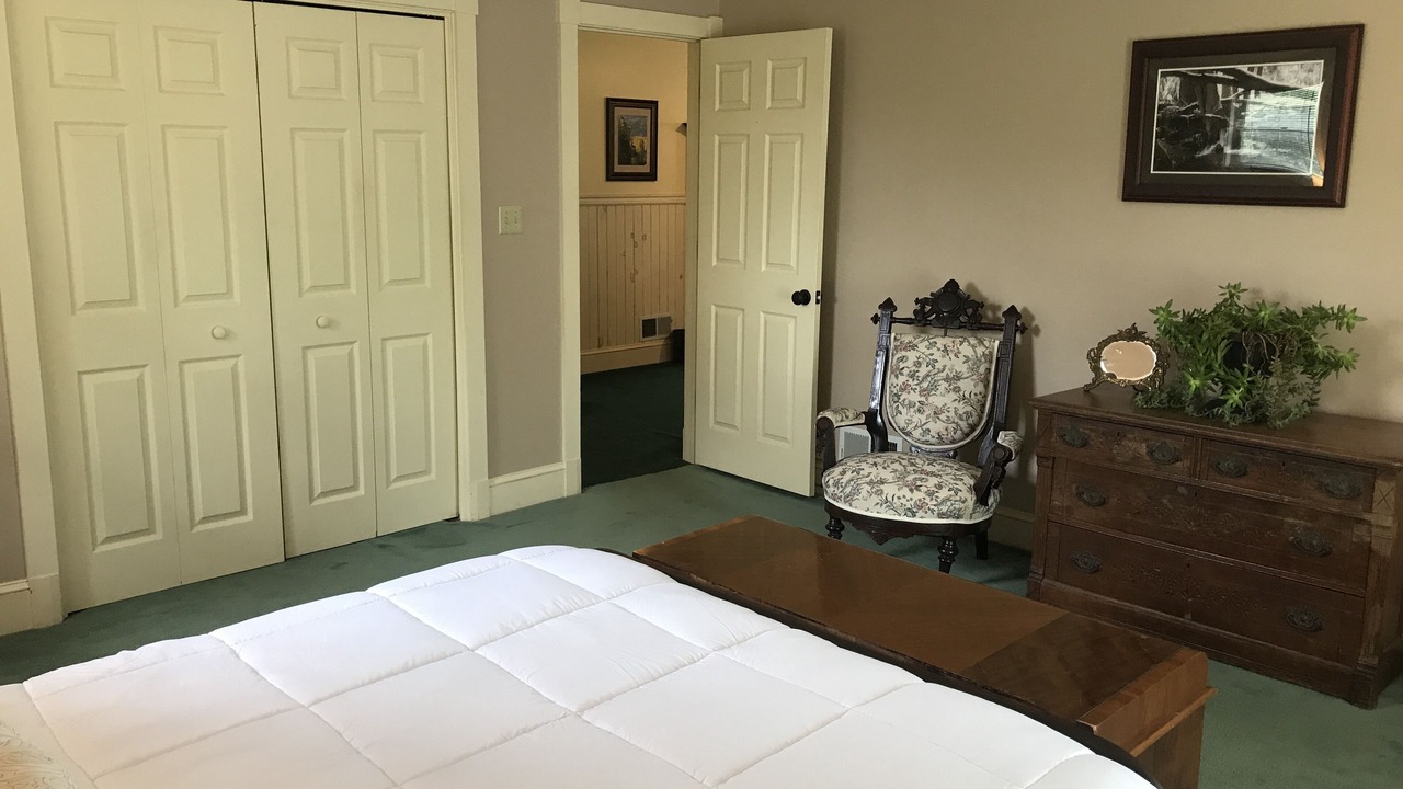Photo of Bedroom in Boalsburg
