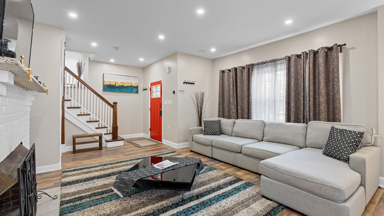 Photo of Bedroom in East Lansdowne