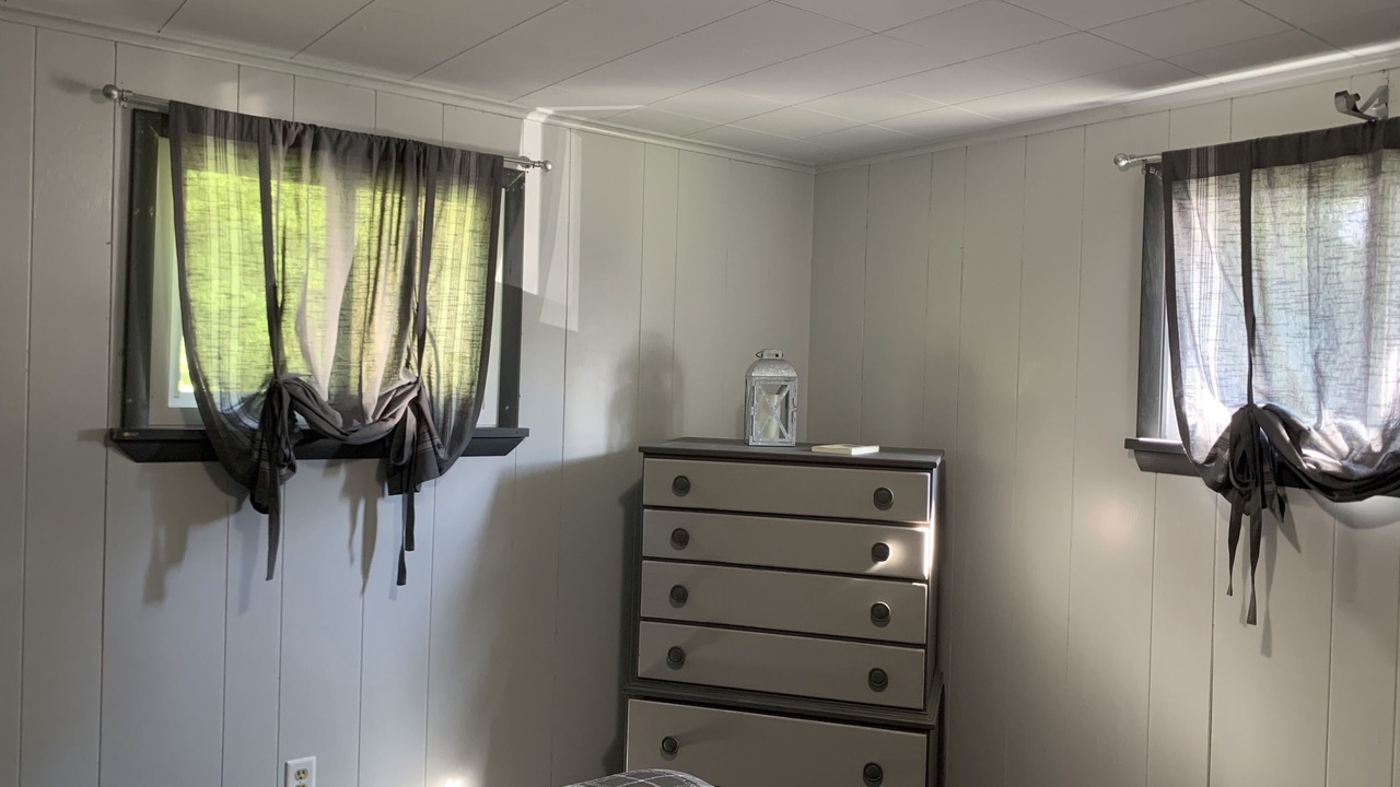 Photo of Bedroom in Champion