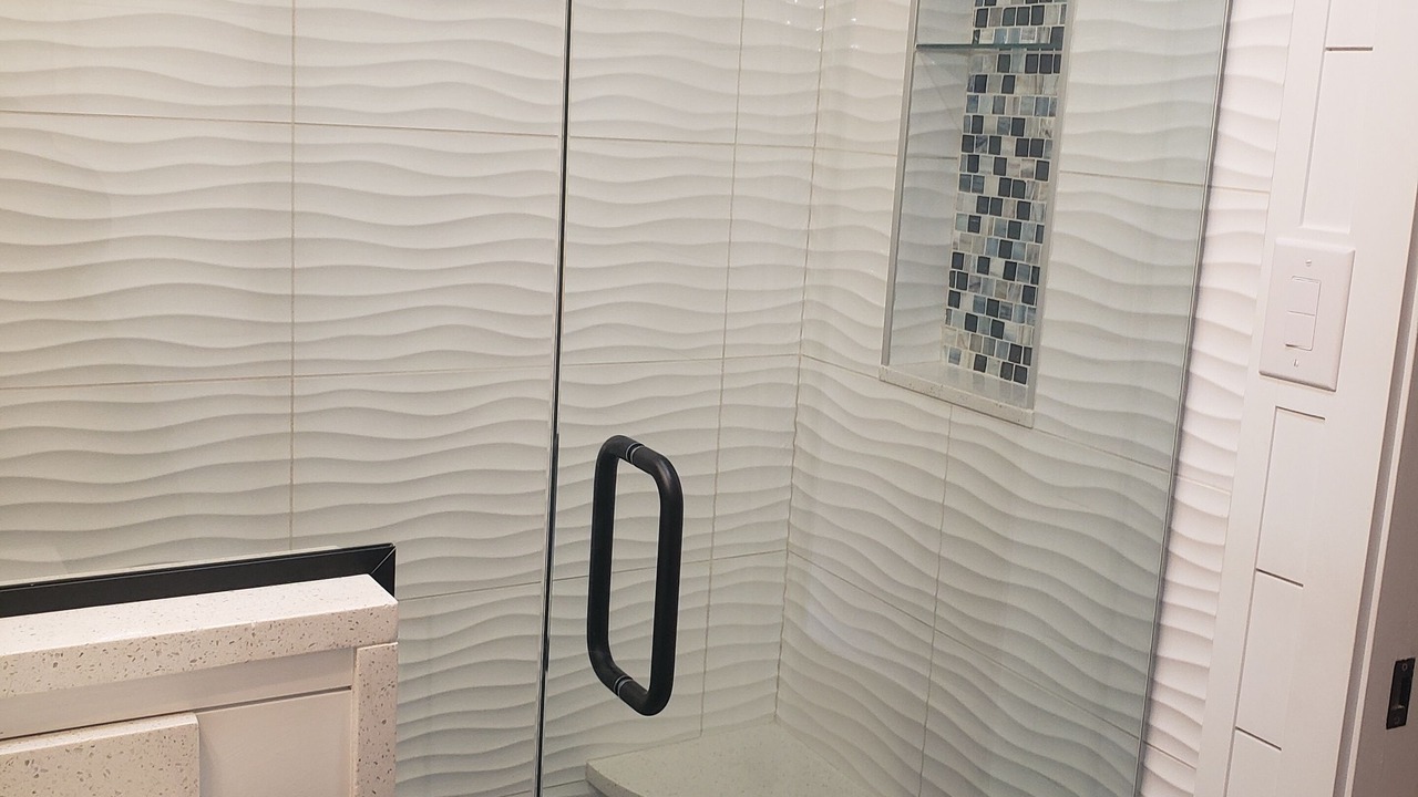 Photo of Bathroom in Mentor-on-the-Lake