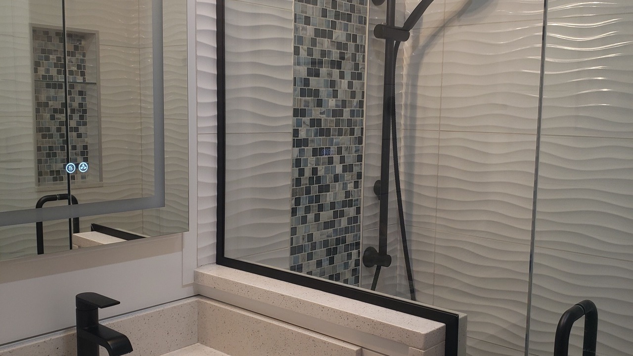 Photo of Bathroom in Mentor-on-the-Lake