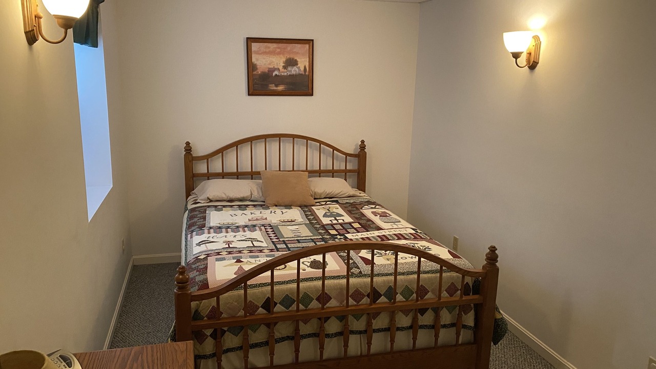Photo of Bedroom in Berkeley Springs