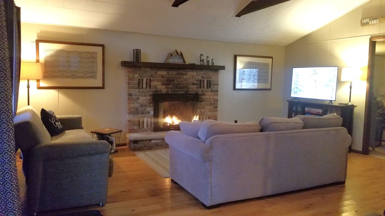 Photo of Livingroom in Lackawaxen