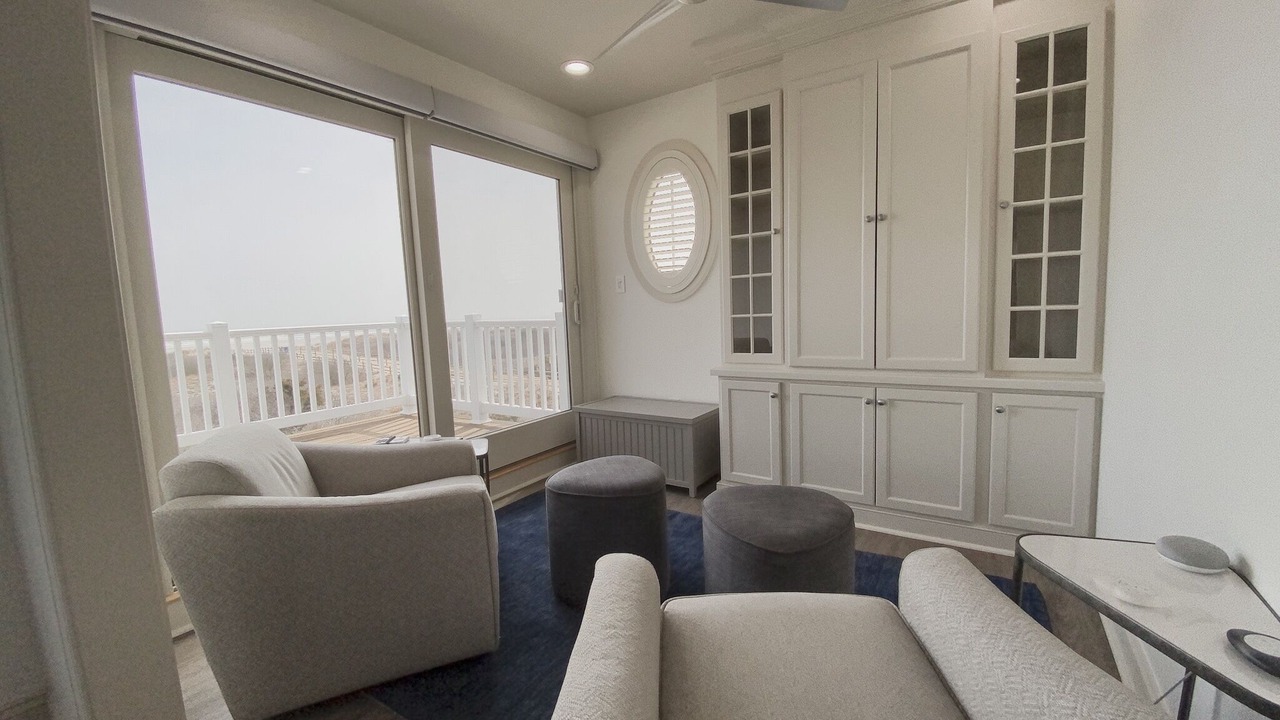 Photo of Livingroom in Avalon