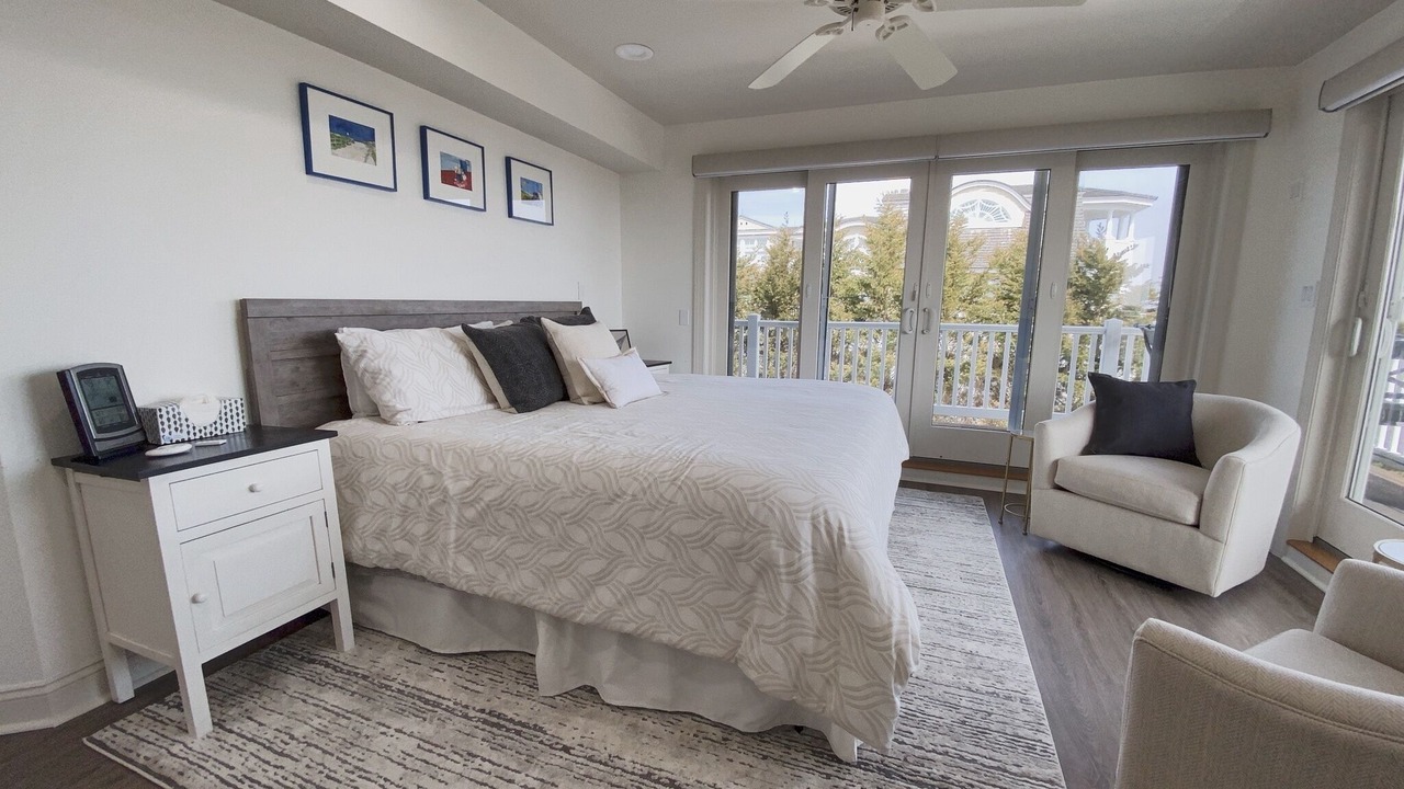 Photo of Bedroom in Avalon