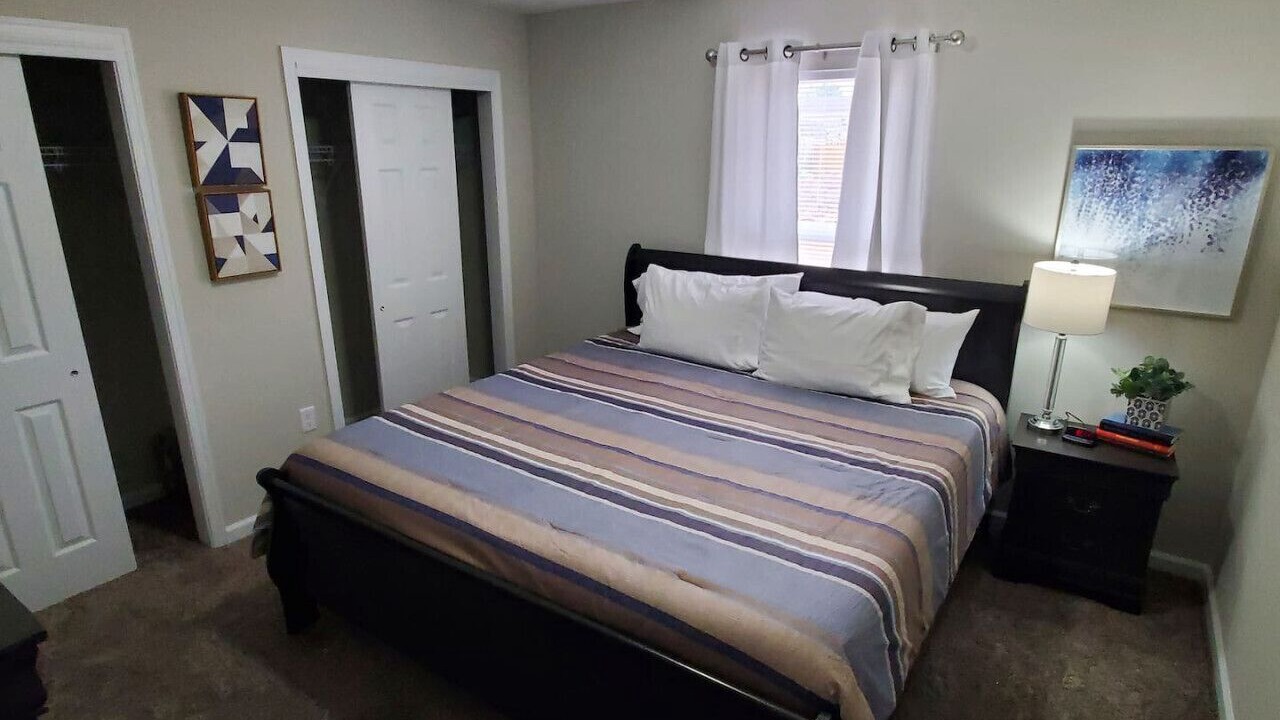 Photo of Bedroom in Middletown