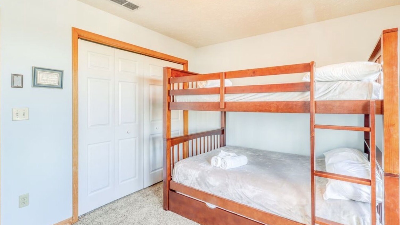 Photo of Bedroom in Tannersville