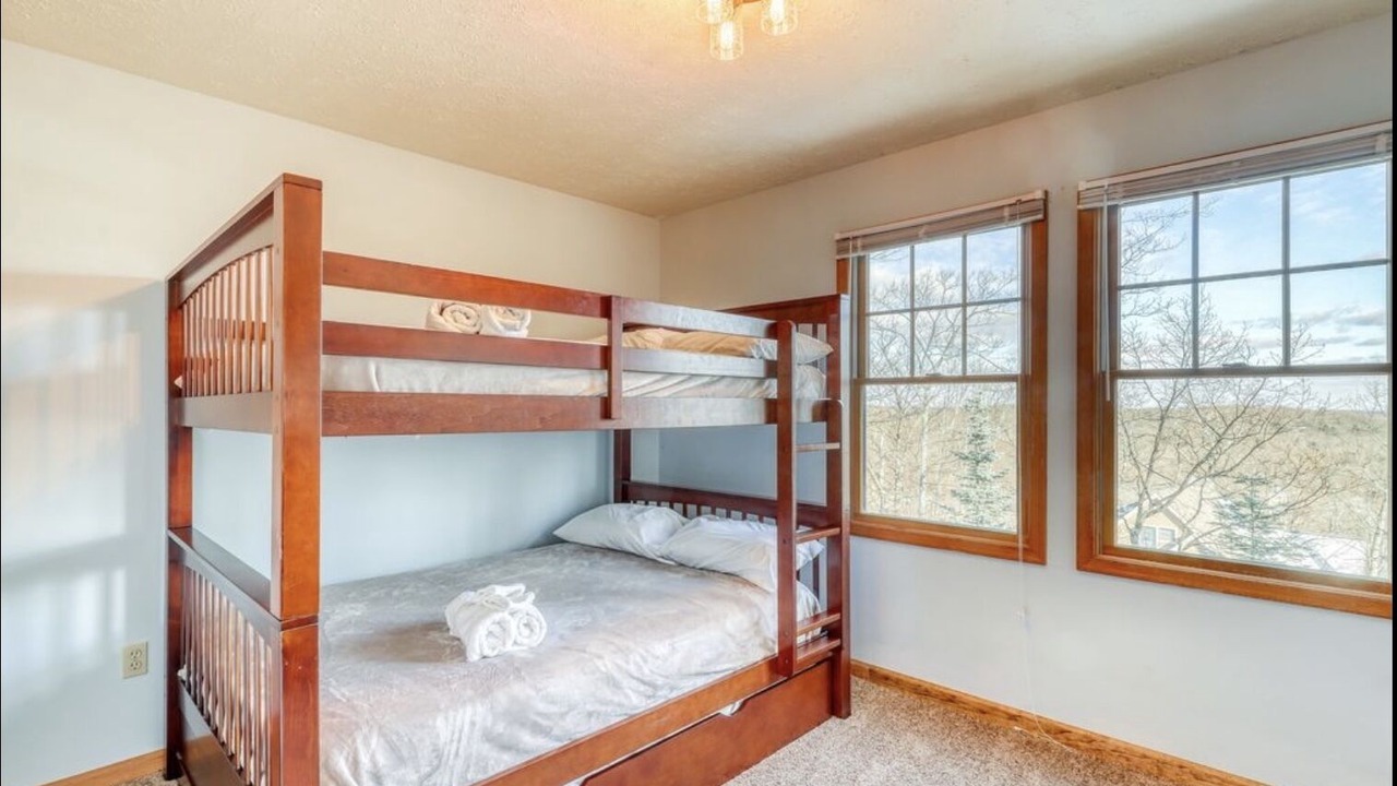 Photo of Bedroom in Tannersville