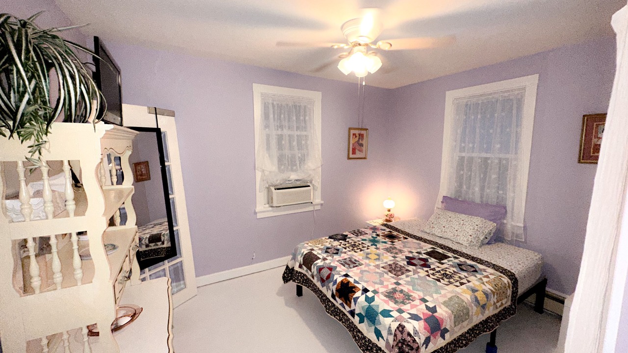 Photo of Bedroom in Ventnor City