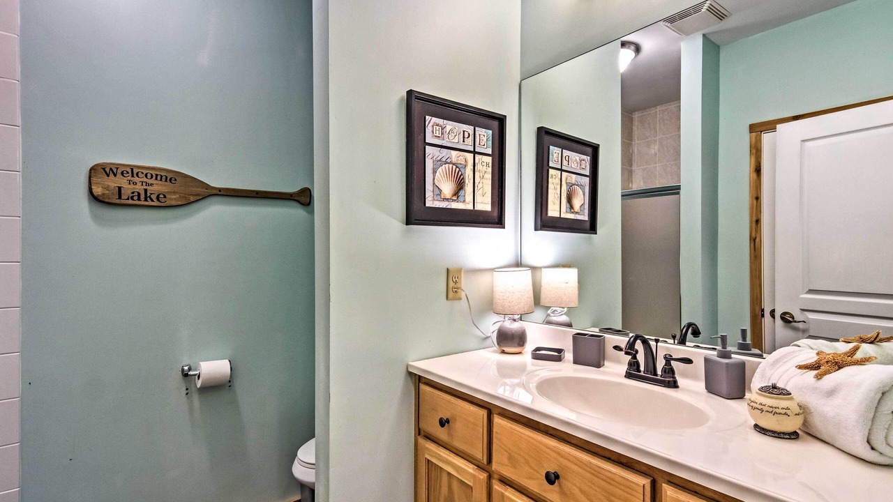 Photo of Bathroom in Albany
