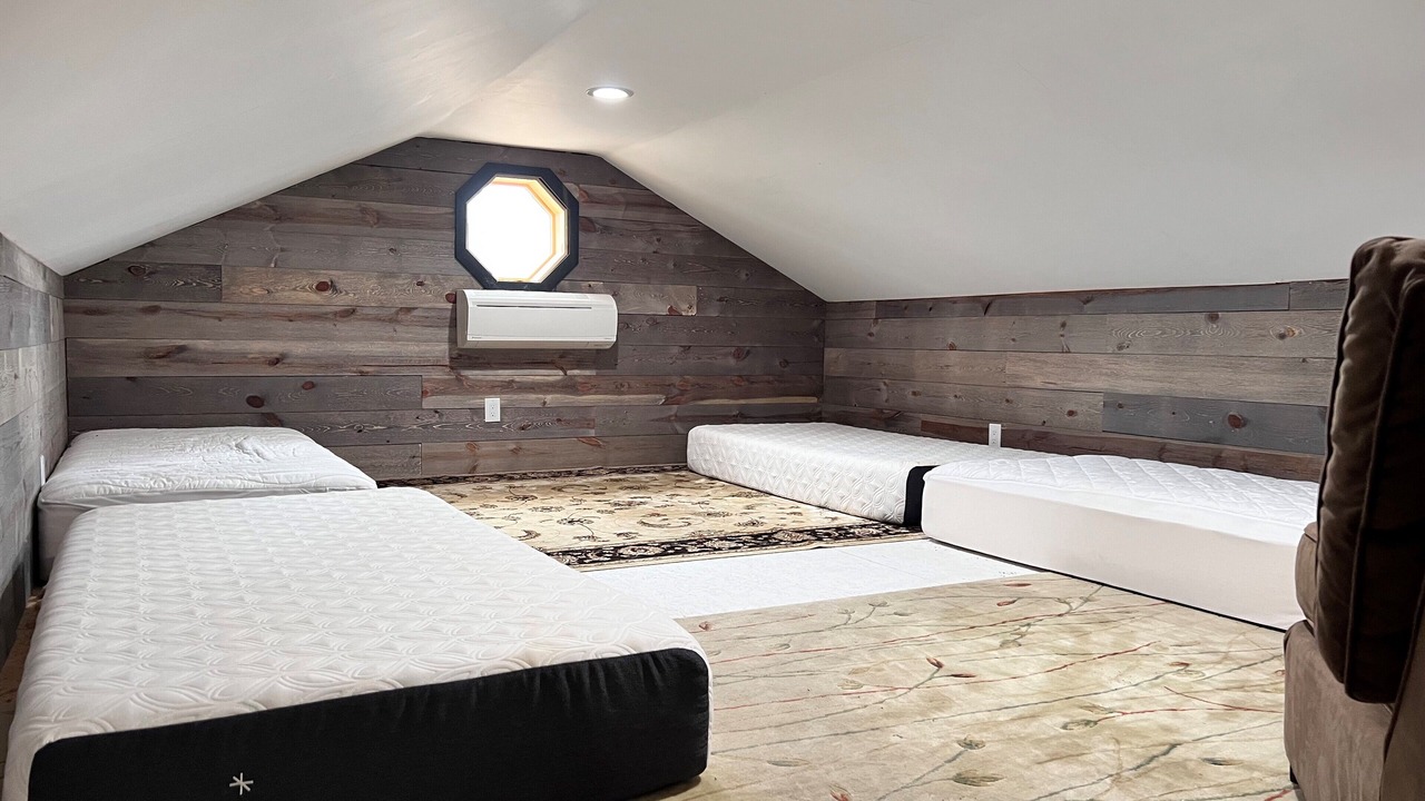 Photo of Bedroom in Scottsville
