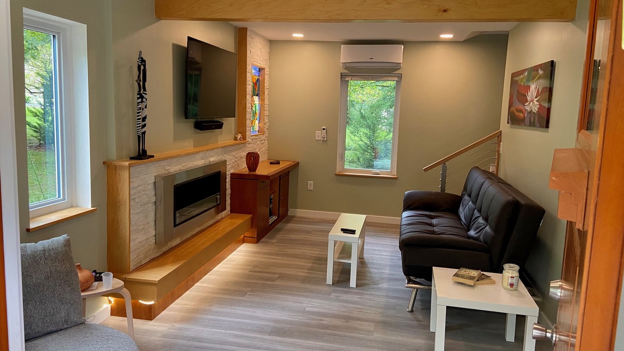 Photo of Livingroom in Dauphin