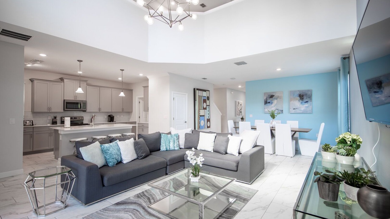 Photo of Livingroom in Four Corners