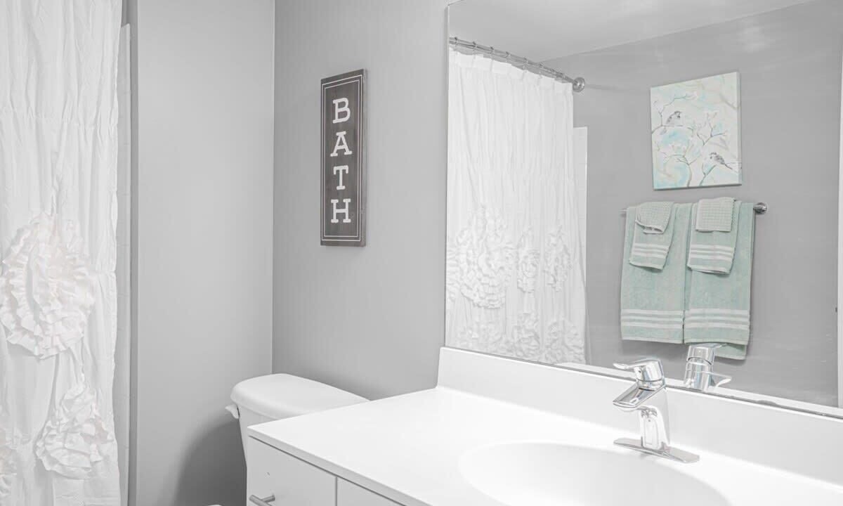 Photo of Bathroom in Downtown Baltimore