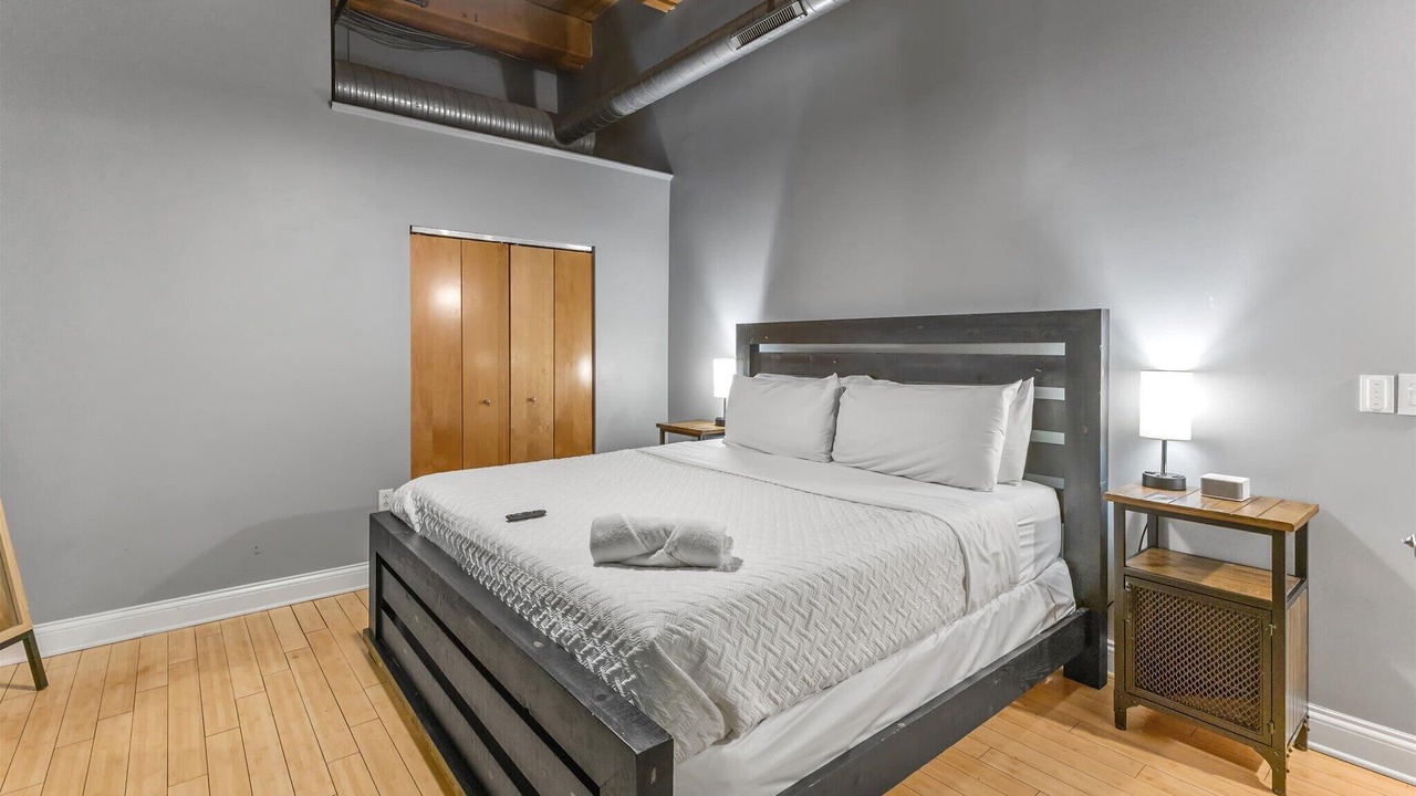 Photo of Bedroom in Wholesale District