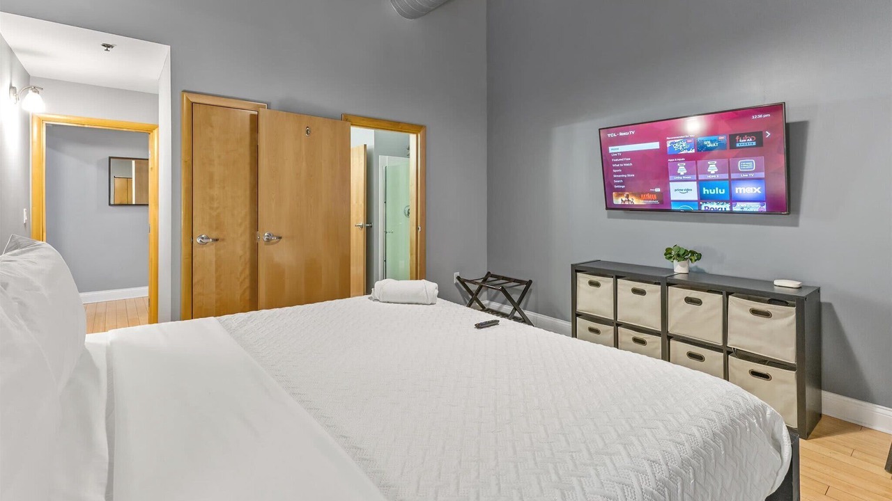 Photo of Bedroom in Wholesale District