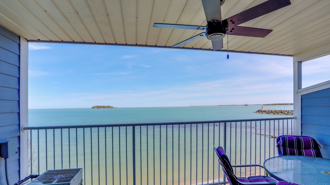 Photo of Patio Balcony in Put-in-Bay