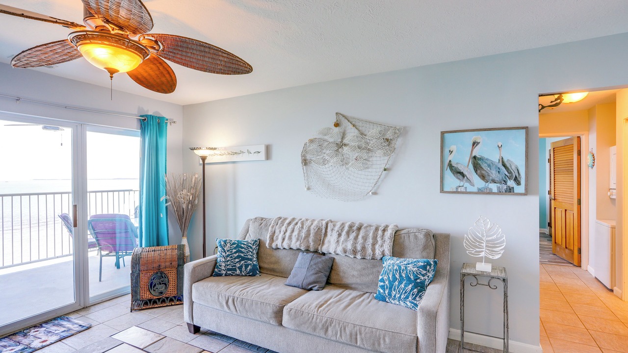 Photo of Livingroom in Put-in-Bay