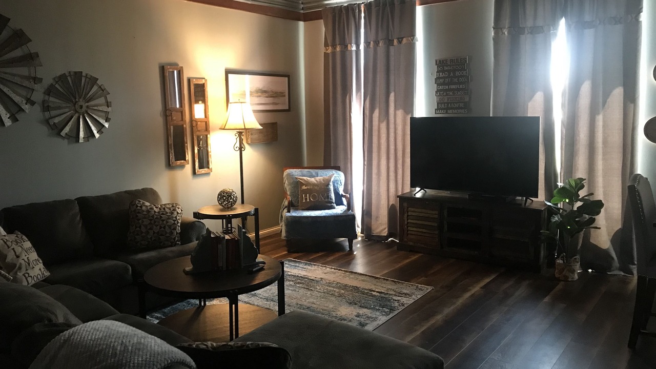 Photo of Livingroom in Albany