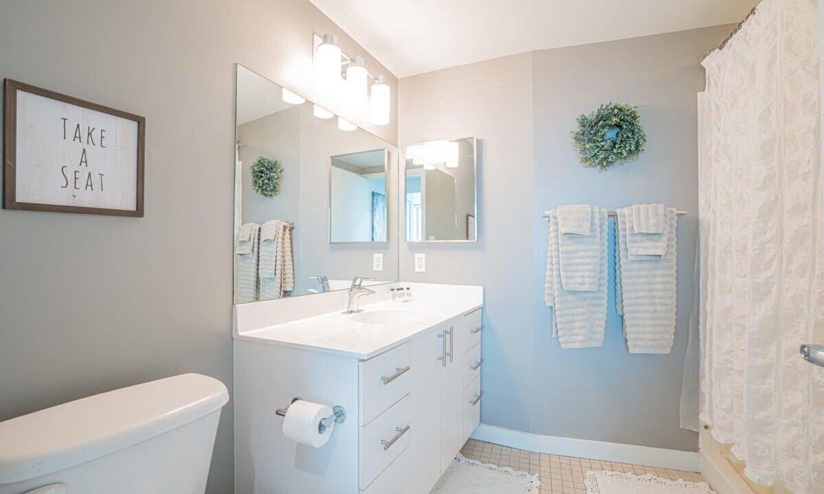 Photo of Bathroom in Downtown Baltimore