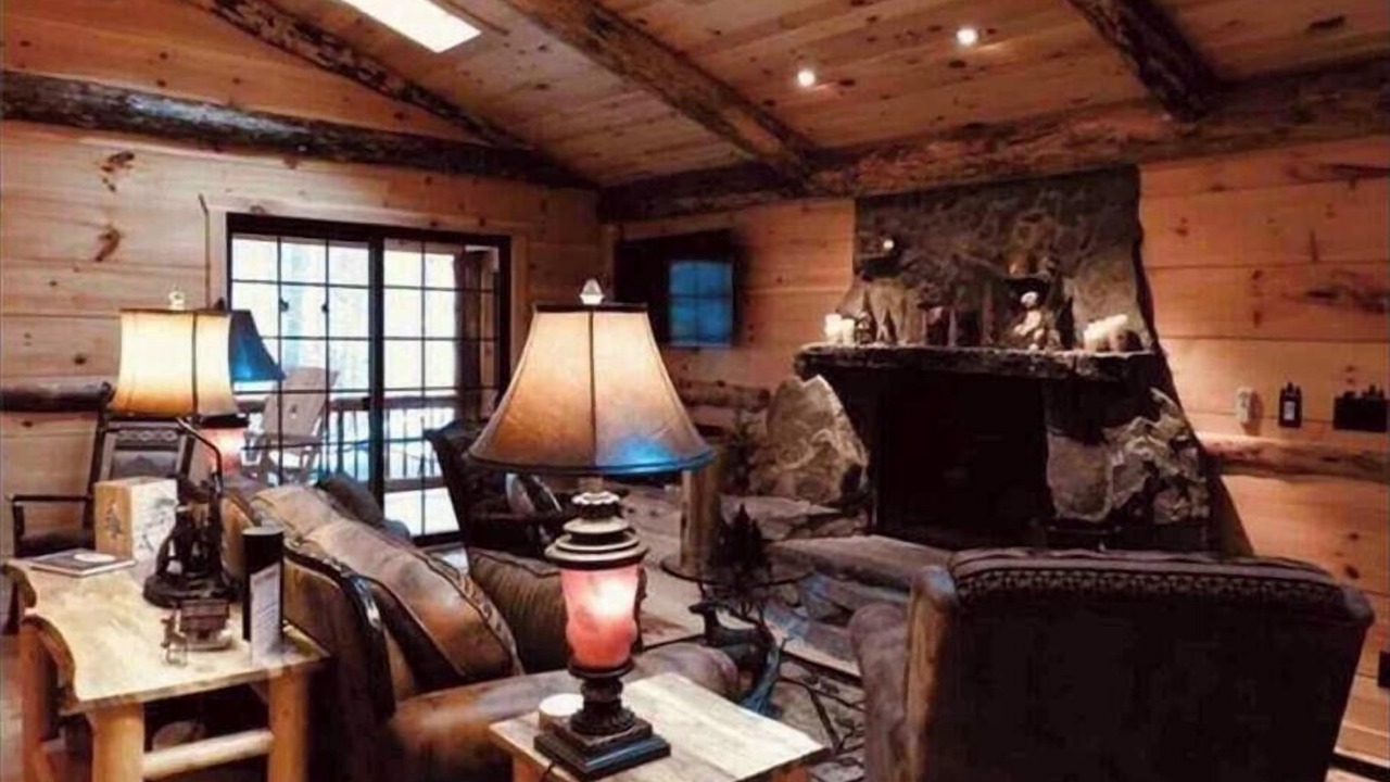 Photo of Bedroom in Pond Eddy
