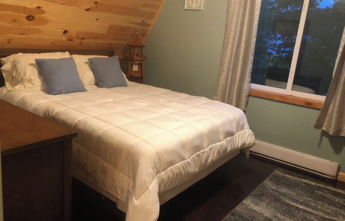 Photo of Bedroom in Jamestown