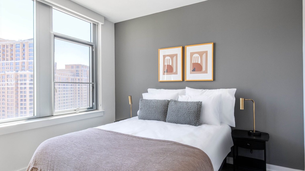 Photo of Bedroom in Crystal City