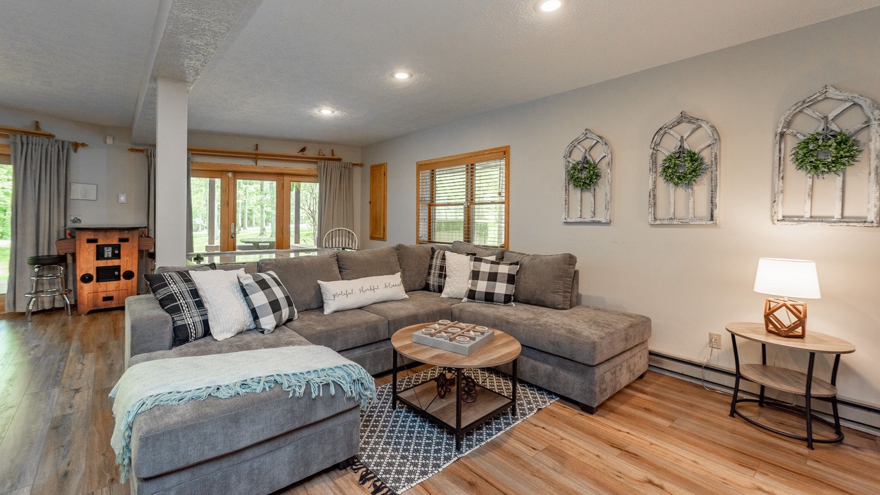 Photo of Livingroom in Blakeslee
